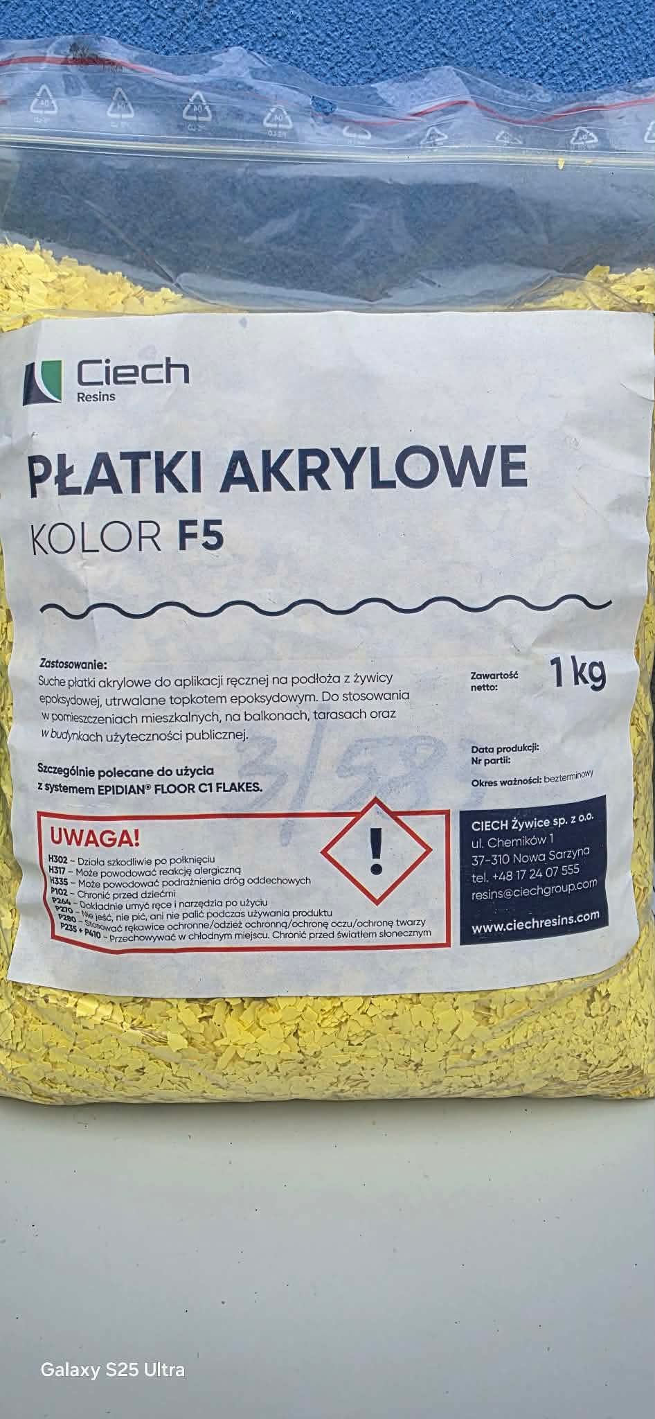 Płatki akrylowe Sarzyna F5 - żółte 1 kg - Gaz - Bud Pro